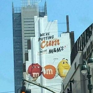 Meet your Posher, Dennis